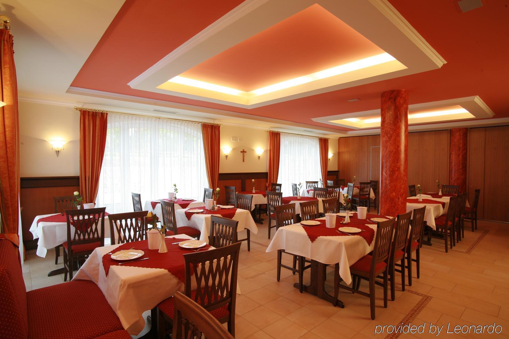 Akzent Hotel Bayerwald-Residenz Neukirchen  Restaurant billede