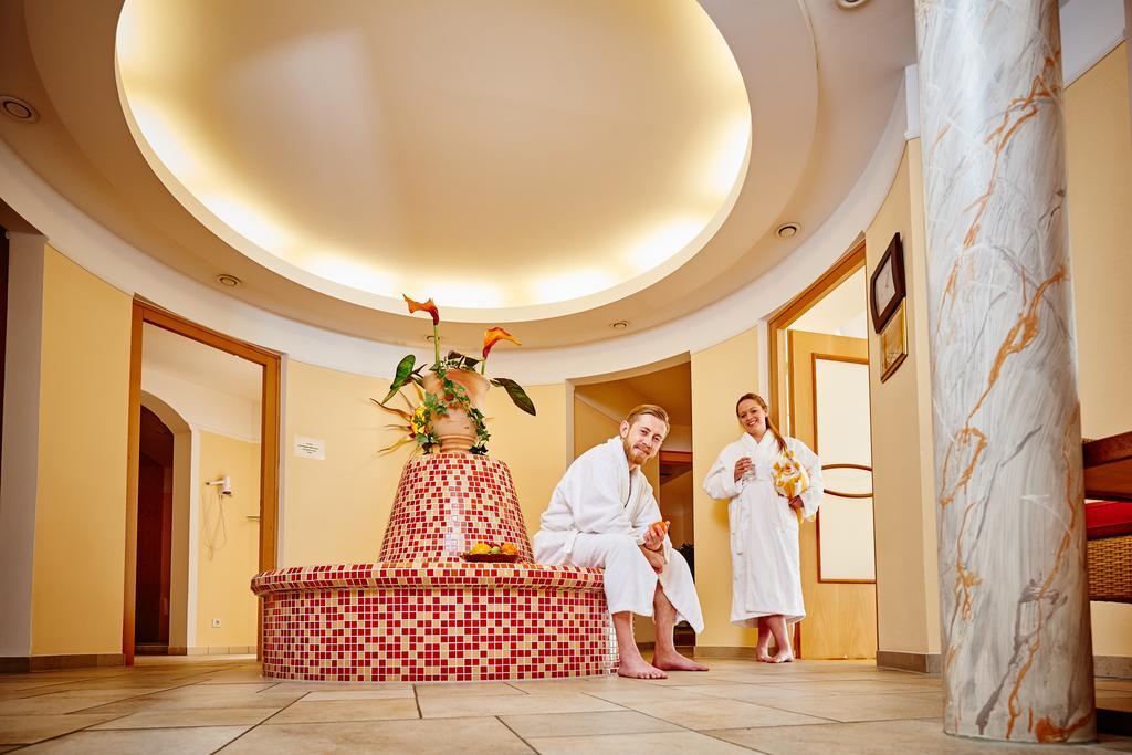 Akzent Hotel Bayerwald-Residenz Neukirchen  Eksteriør billede